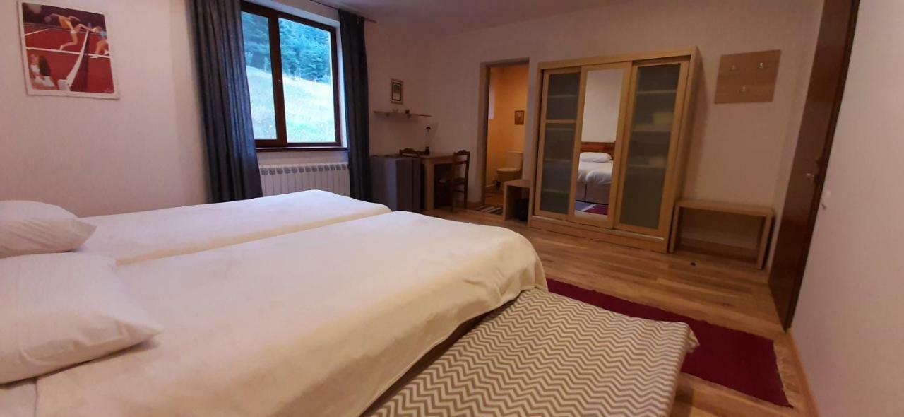 Lermont Guest House Lermontovo エクステリア 写真